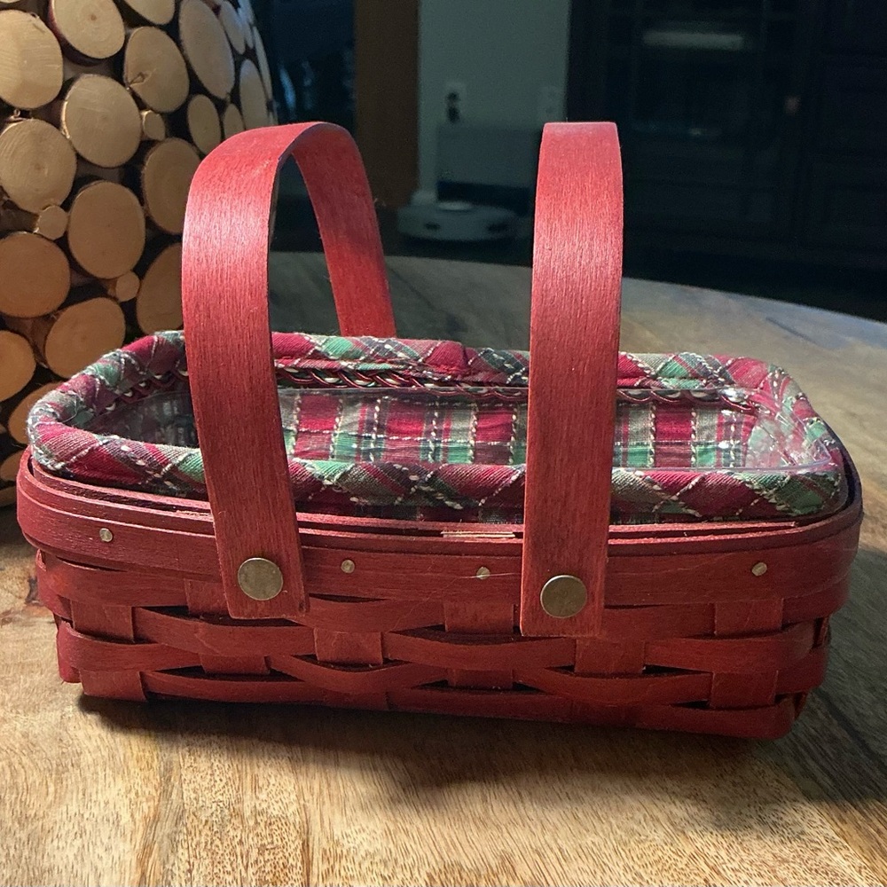 2009 Longaberger Small Red Loaf Basket Combo